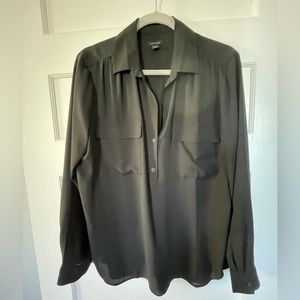 Ann Taylor camp style blouse. Size L